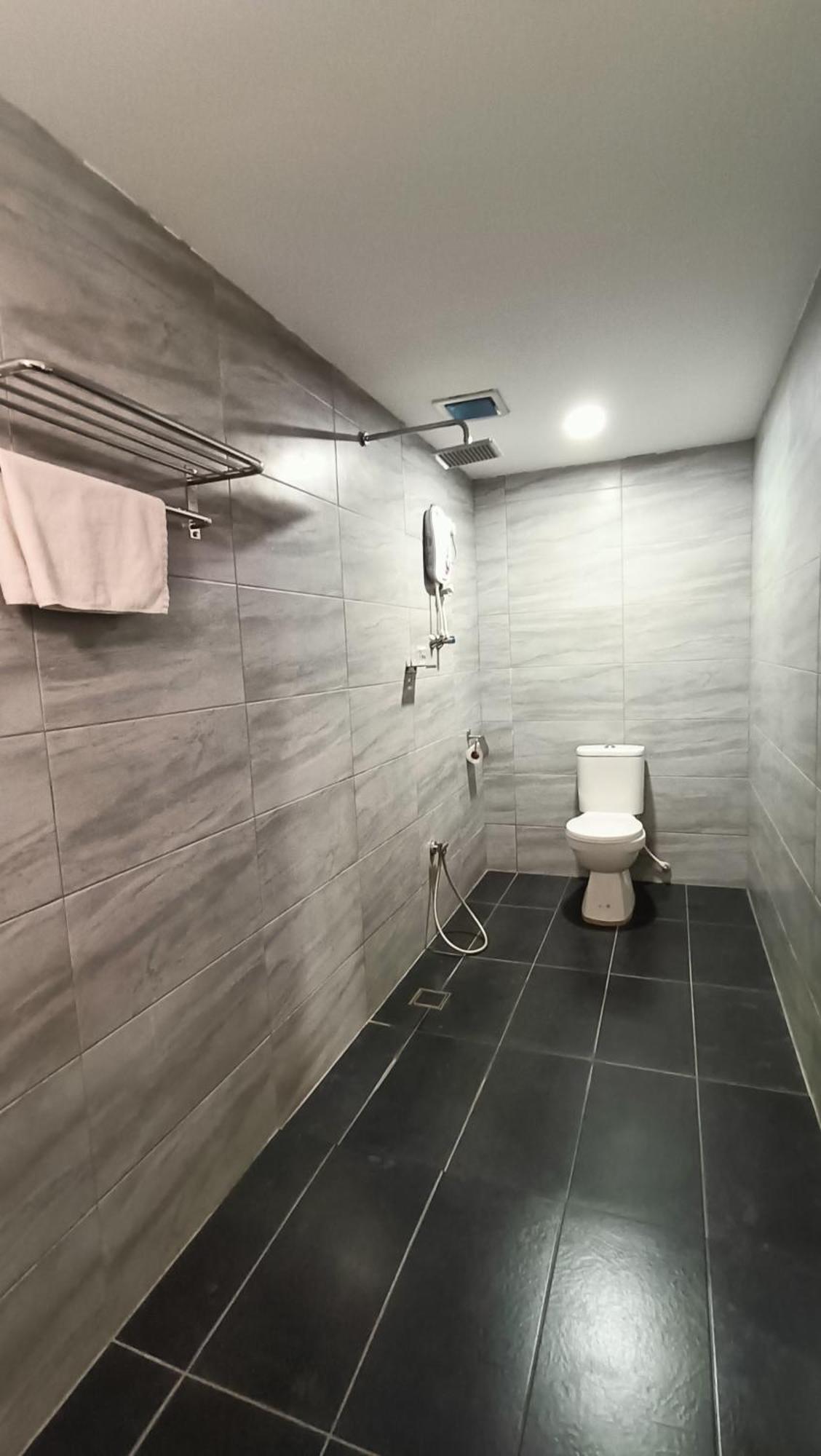 Urban Inn, Jitra Esterno foto